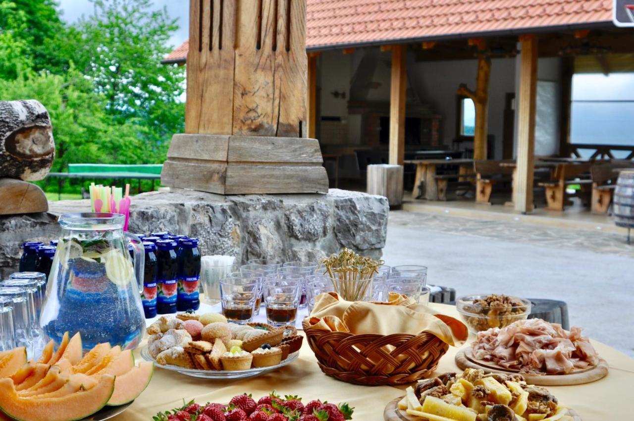 Guest House Domacija Krnc Hrib pri Hinjah 외부 사진